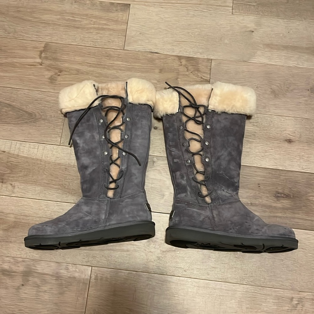 Women Ugg boots